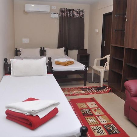Hotel Temple City Papanasam Exterior foto